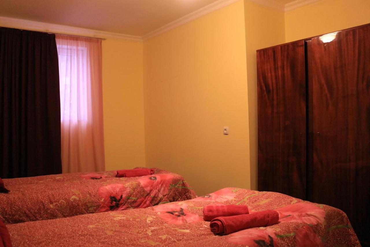 מסטיה Inga Jafaridze Guesthouse Pele מראה חיצוני תמונה