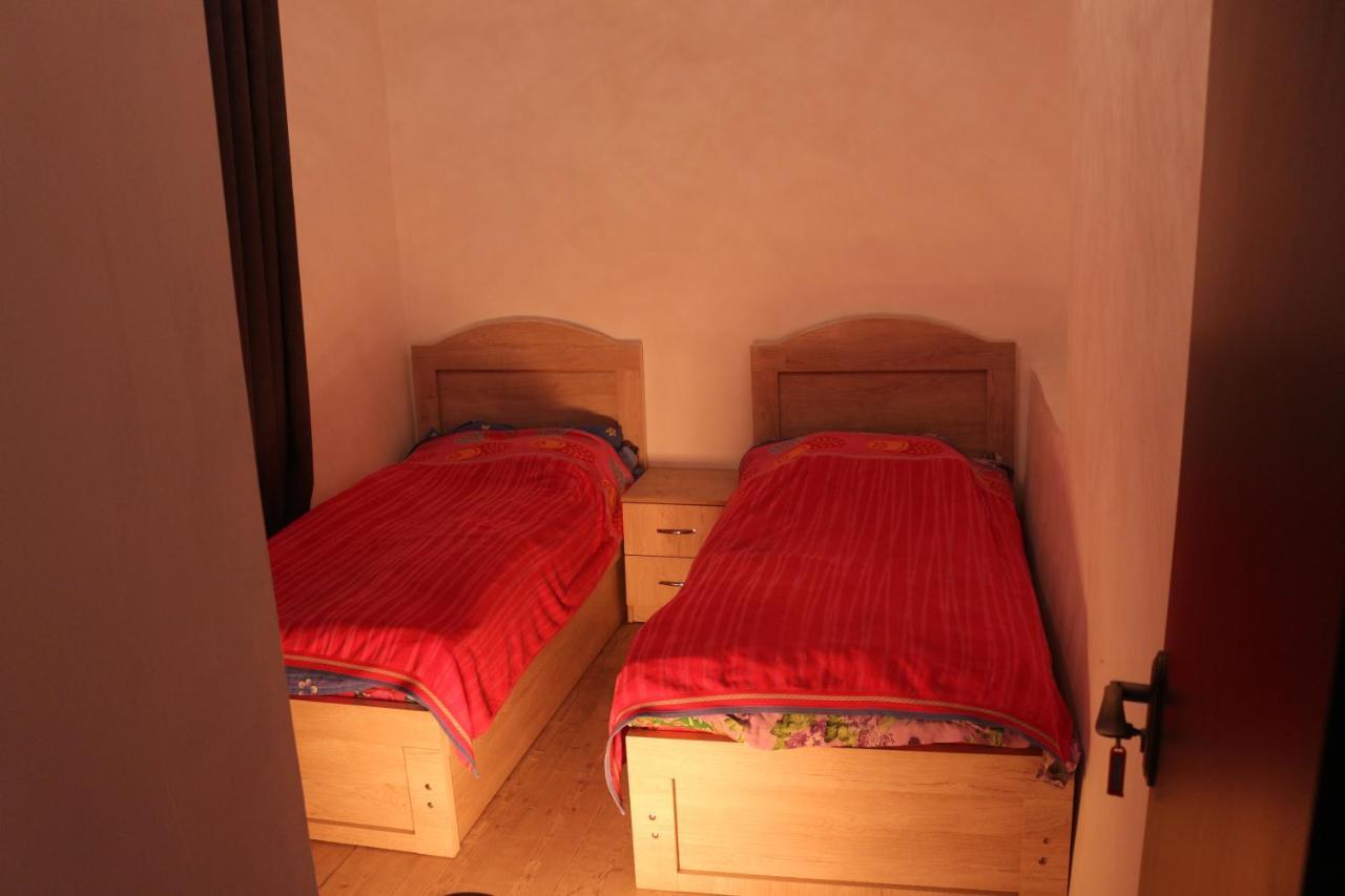 מסטיה Inga Jafaridze Guesthouse Pele מראה חיצוני תמונה